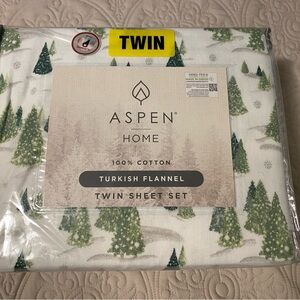Twin Sheet Set - Green Tree Pattern